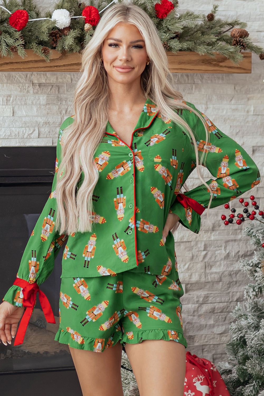 https://cdn.shopify.com/s/files/1/1652/9441/files/3f9d49212068cd53.jpg?v=1790936375